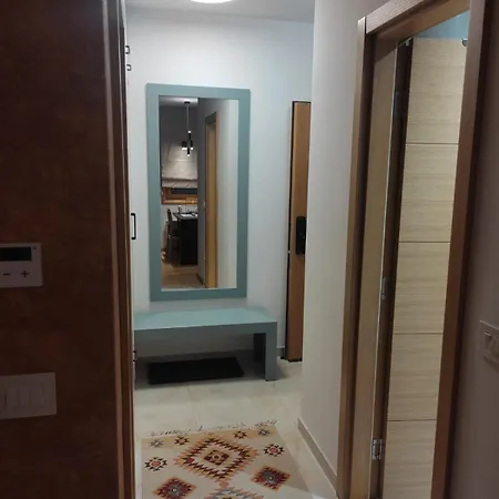 Apartment Mina *